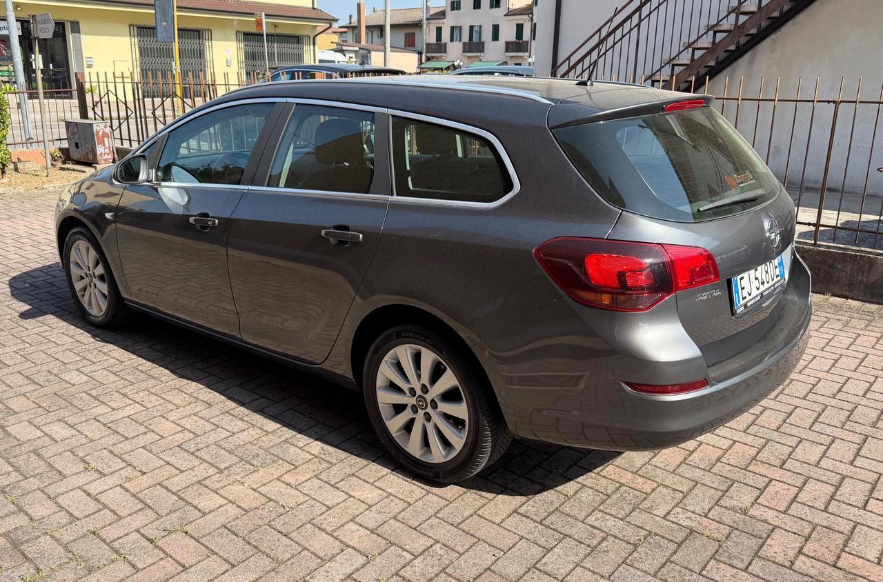 Opel Astra 1.7 CDTI 125CV Ok Neopatentati