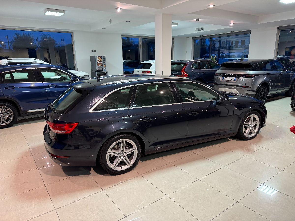 AUDI A4 2.0 TDI 150CV S tronic S line edition