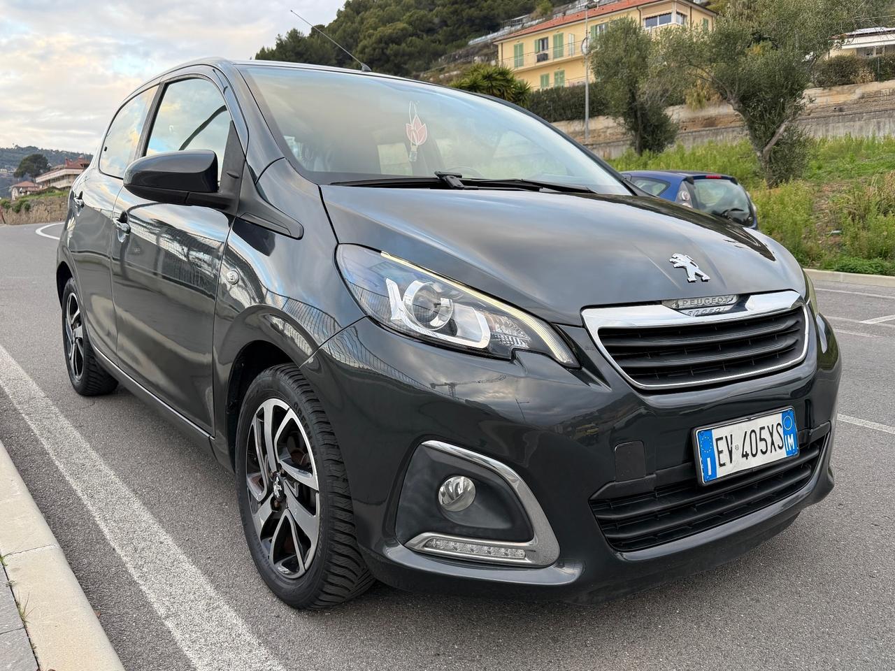 Peugeot 108 VTi 68 5 porte Allure TOP!