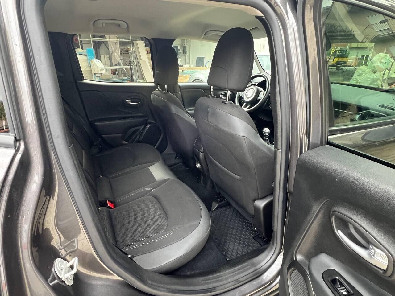 Jeep Renegade 1.6 Mjt 130 CV Longitude