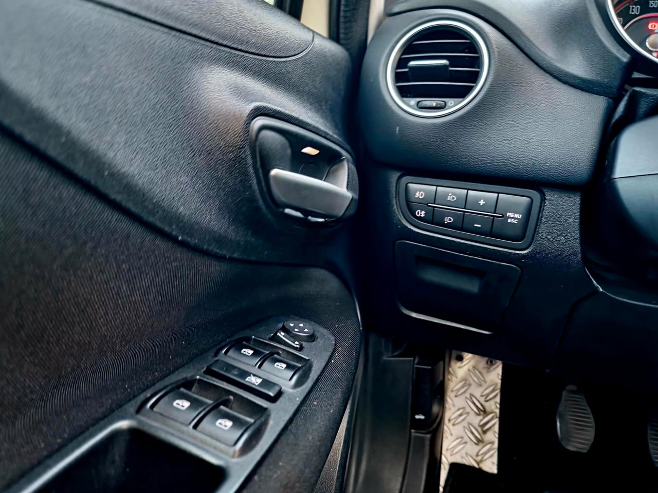 Fiat Punto 1.3 MJT II S&S 95 CV 5 porte Easy 2013-E5B NEO Manuale