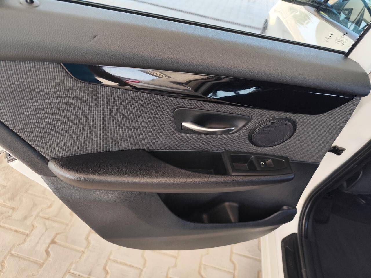Bmw 216 216d Active Tourer Advantage