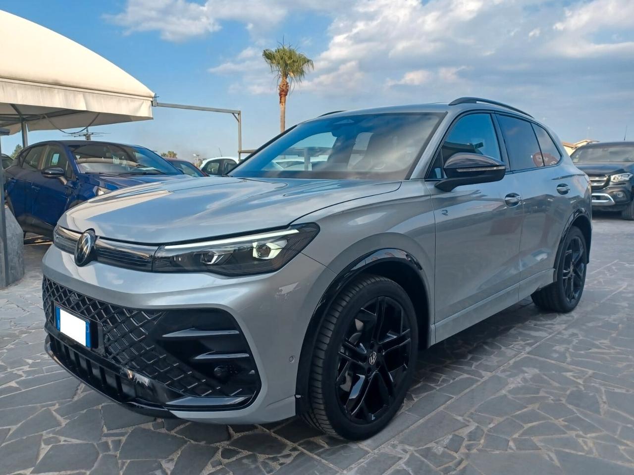 Volkswagen Tiguan 2.0 TDI 150 CV DSG R-Line