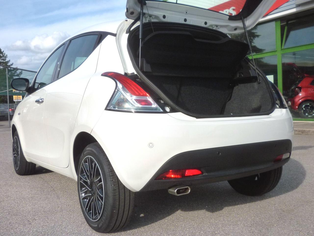 LANCIA Ypsilon 1.0 Hybrid 70 CV Gold BIANCO 2022