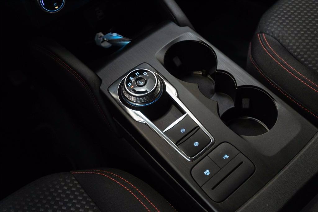 FORD Kuga 2.5 full hybrid ST-Line 2wd 190cv cvt del 2023