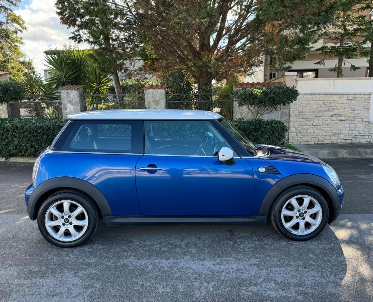 MINI COOPER 1.6 BENZINA CHILI 2008