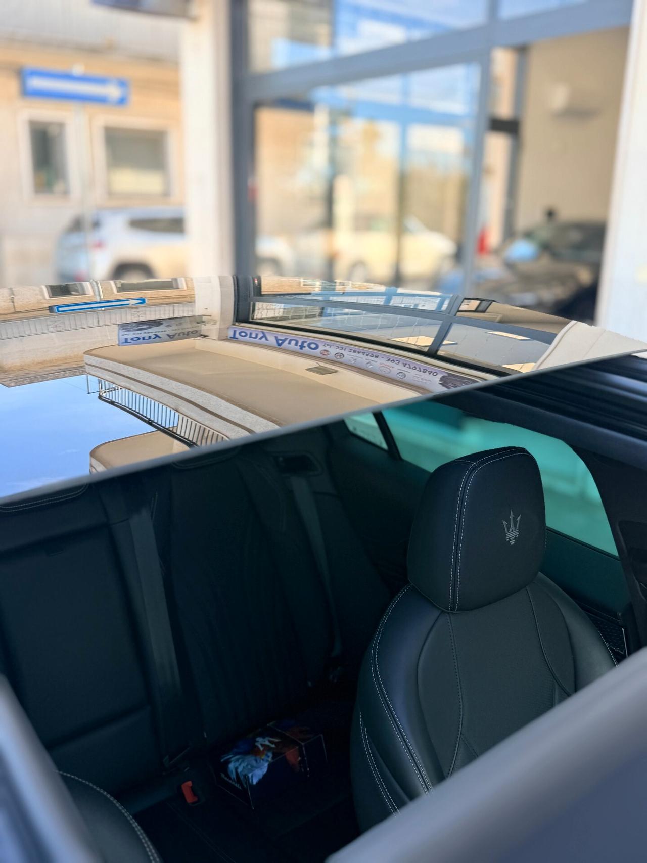 Maserati Grecale MHEV BENZINA/ELETTRICA 330 CV Modena TETTO APRIBILE,TELECAMERA 360,APPLE CARPLAY,NAVI