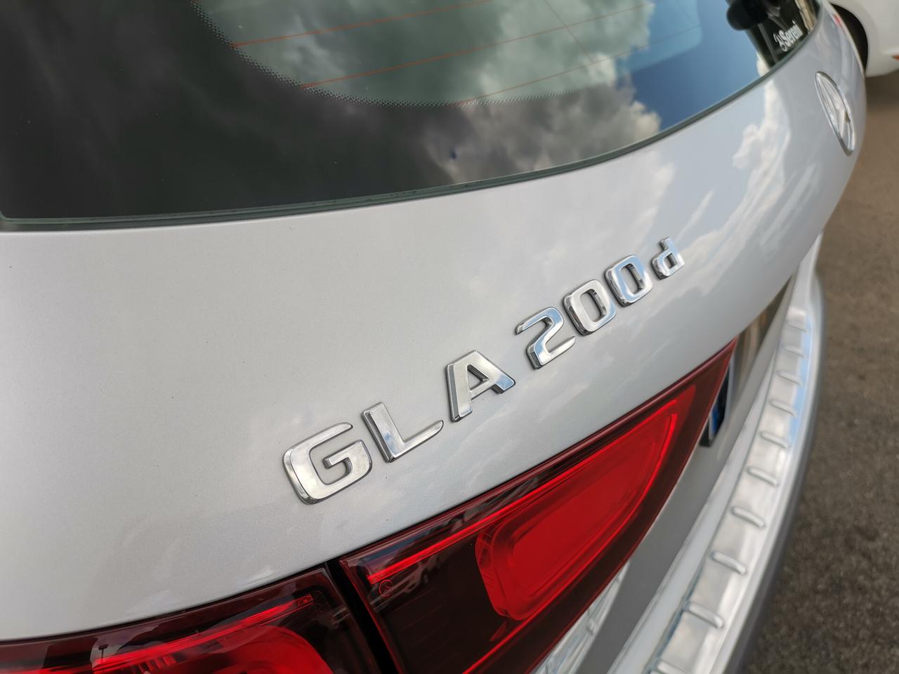 Mercedes-benz GLA 200 GLA 200 d Automatic Sport