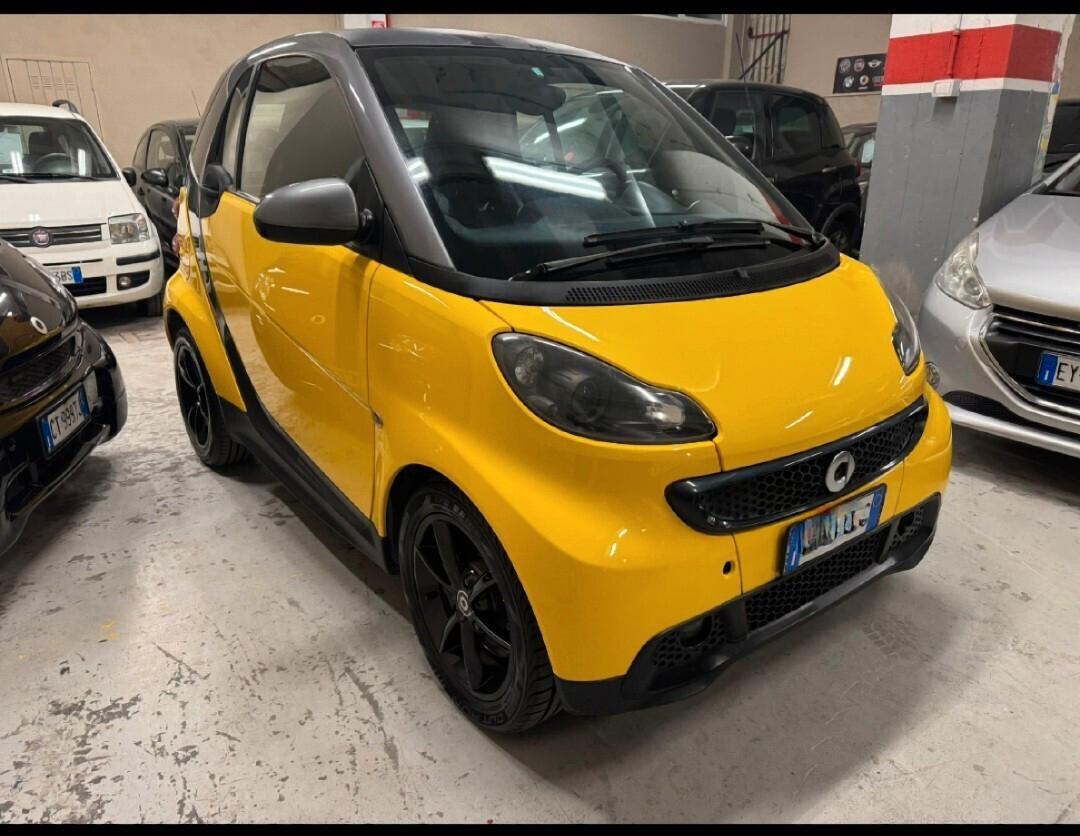 Smart ForTwo 1000 45 kW MHD coupé pure