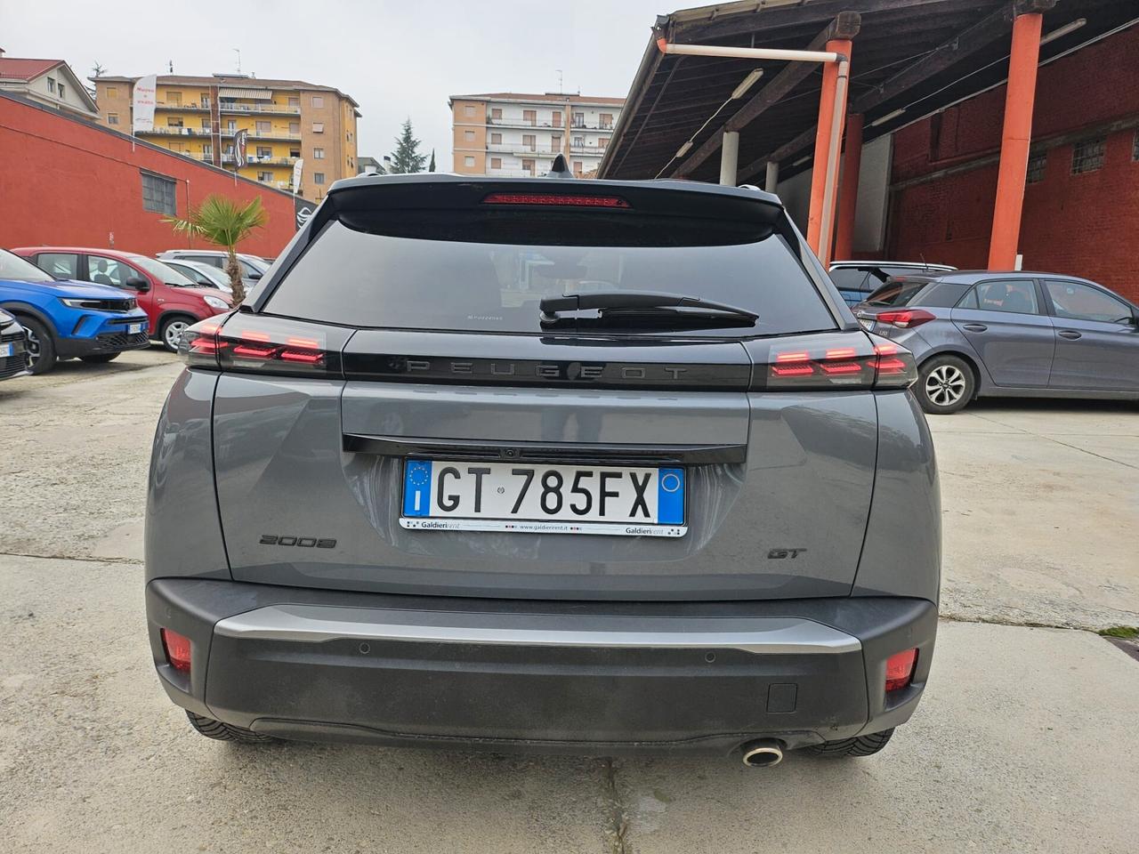 Peugeot 2008 BlueHDi 130 S&S EAT8 GT