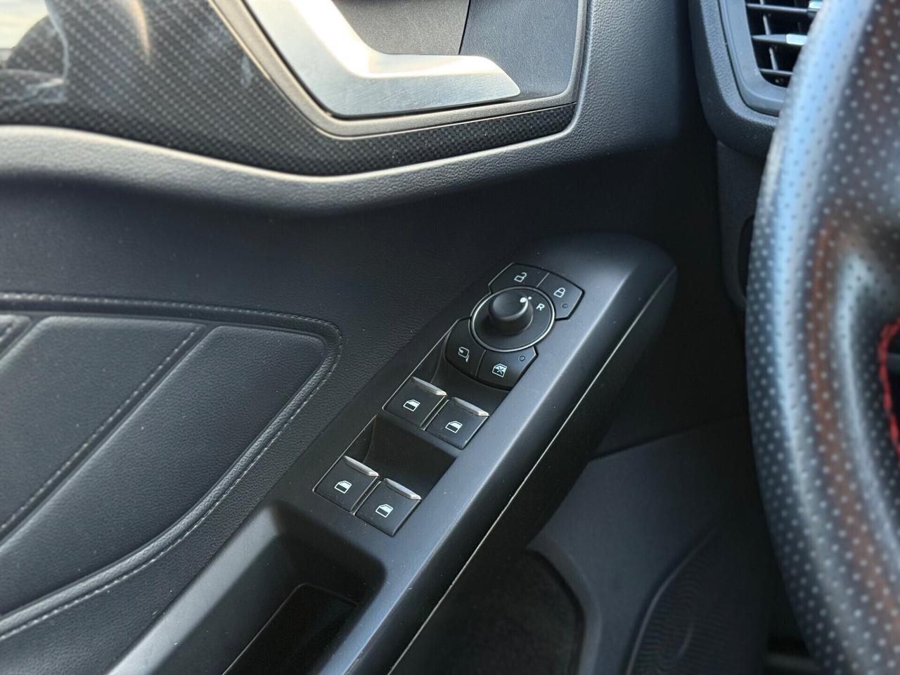 FORD Focus ST-Line 2023 1.5 EcoBlue 115CV