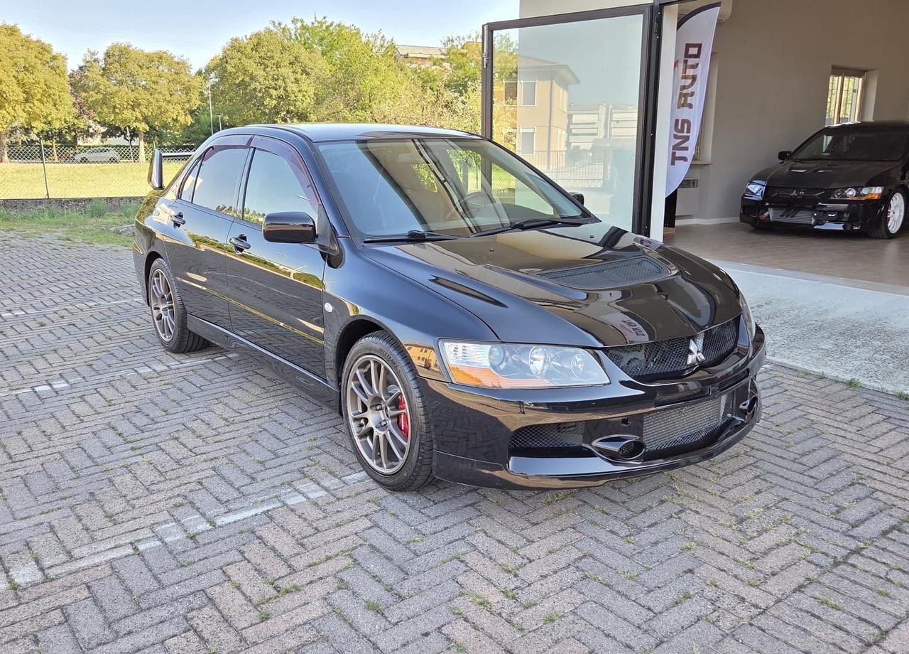 Mitsubishi Lancer Evolution IX