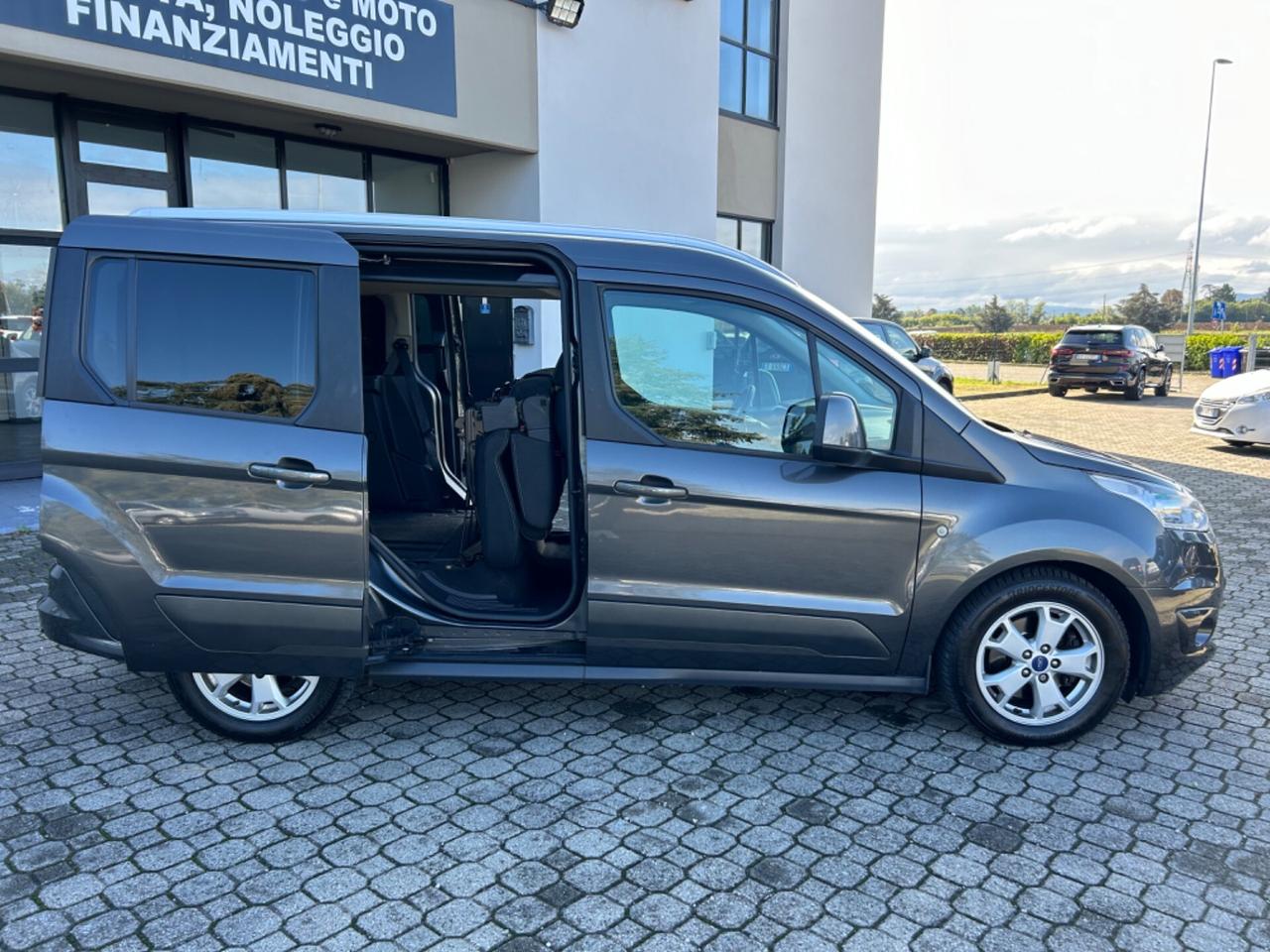 Ford Tourneo Connect 1.5 d. Titanium|TETTO PANO|RETROCAMERA