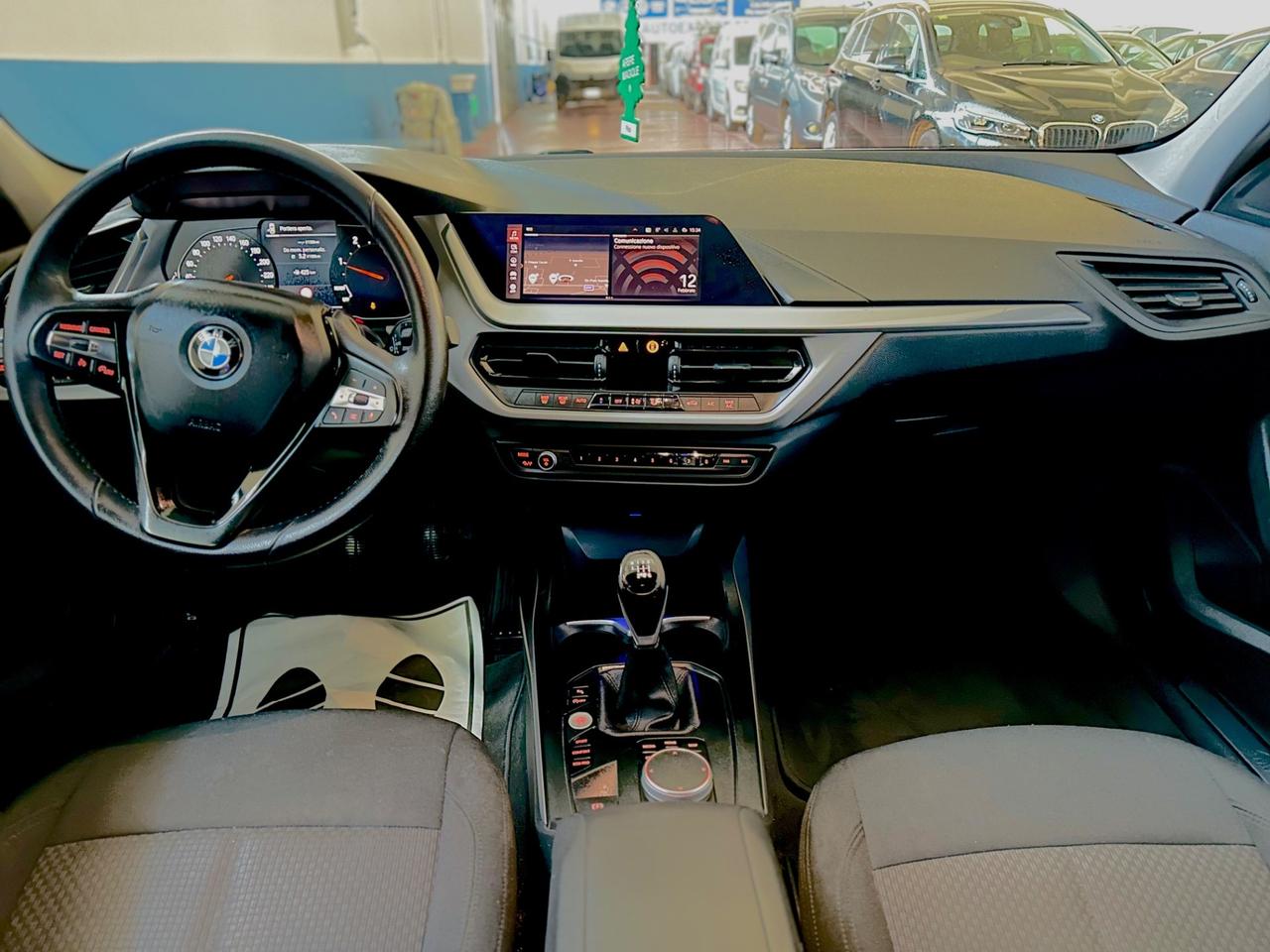 Bmw 116 5p. Business Advant/2021/euro6/okneopatentati