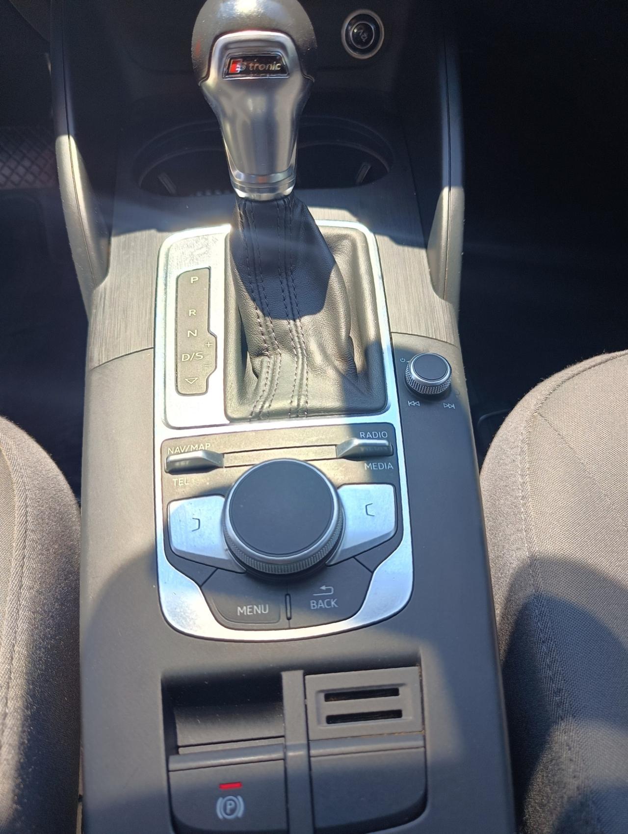 Audi A3 1.6 TDI 116 CV S tronic Sport - 2018