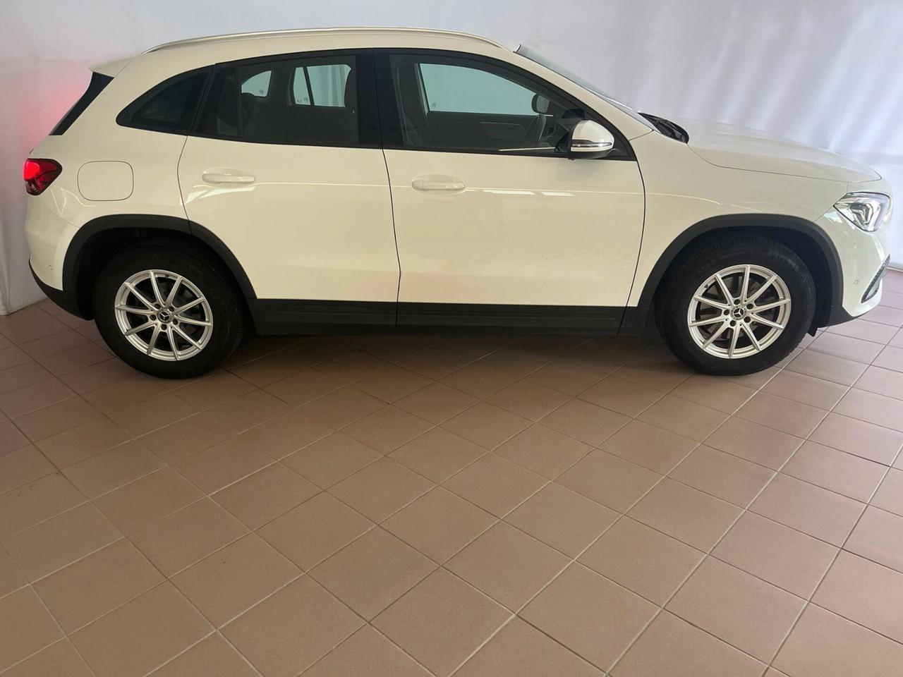Mercedes-benz GLA 180 d Automatic Business Extra