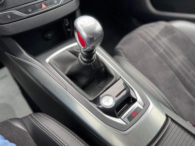 PEUGEOT 308 BlueHDi 120 S&S GT LINE *UNIPROP*