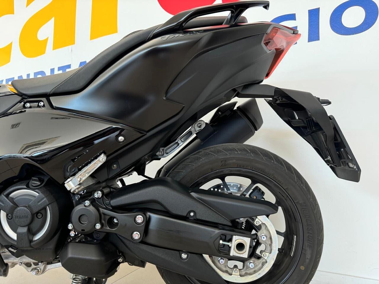 Yamaha T Max TECH MAX