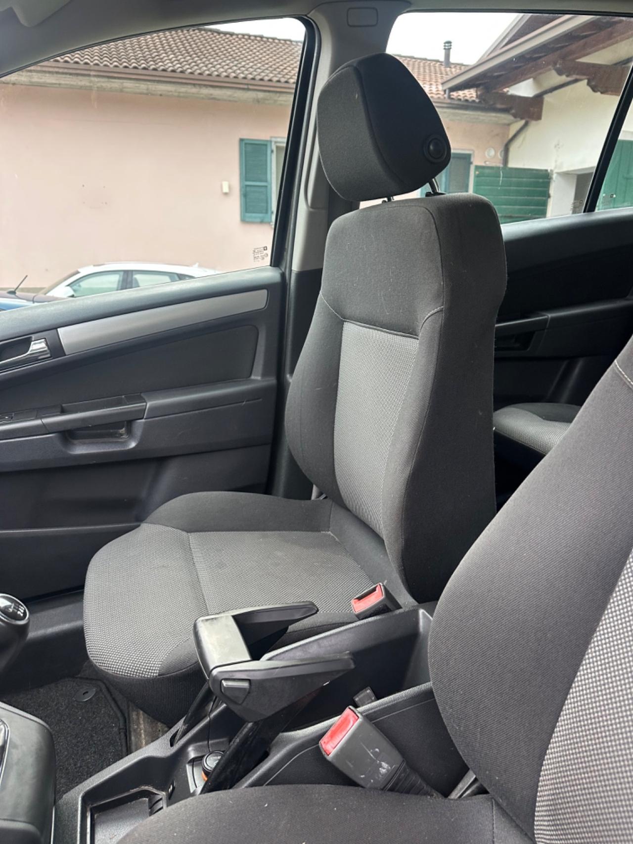 Opel ZAFIRA 1.7 CDTI 110CV 7POSTI KMCERT UNICOPR