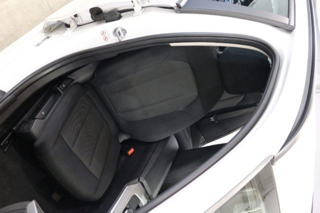 BMW 316 d 48V Touring Business Advantage