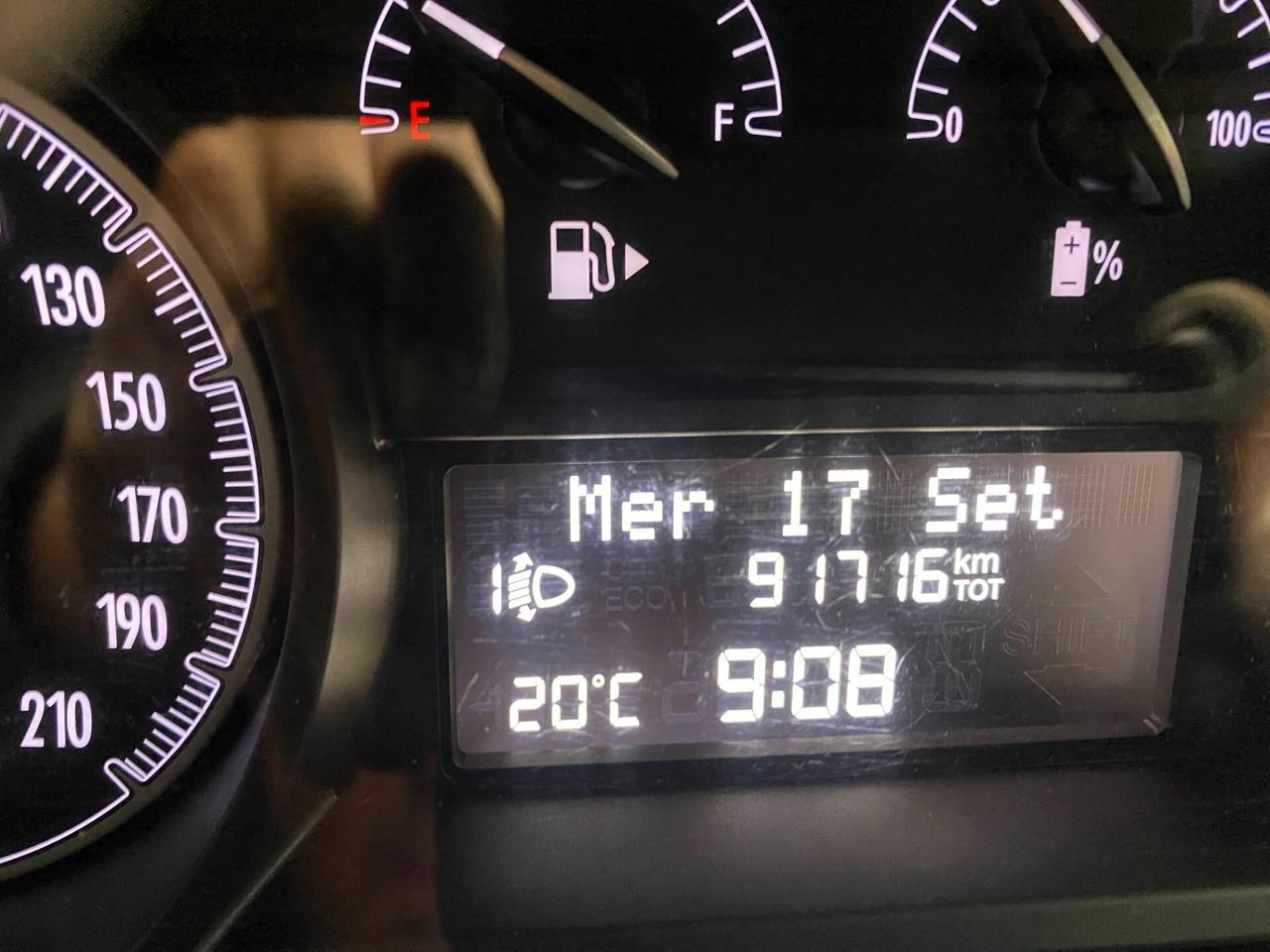 Lancia Ypsilon 1.0 FireFly 5 porte S&S Hybrid Ecochic Silver