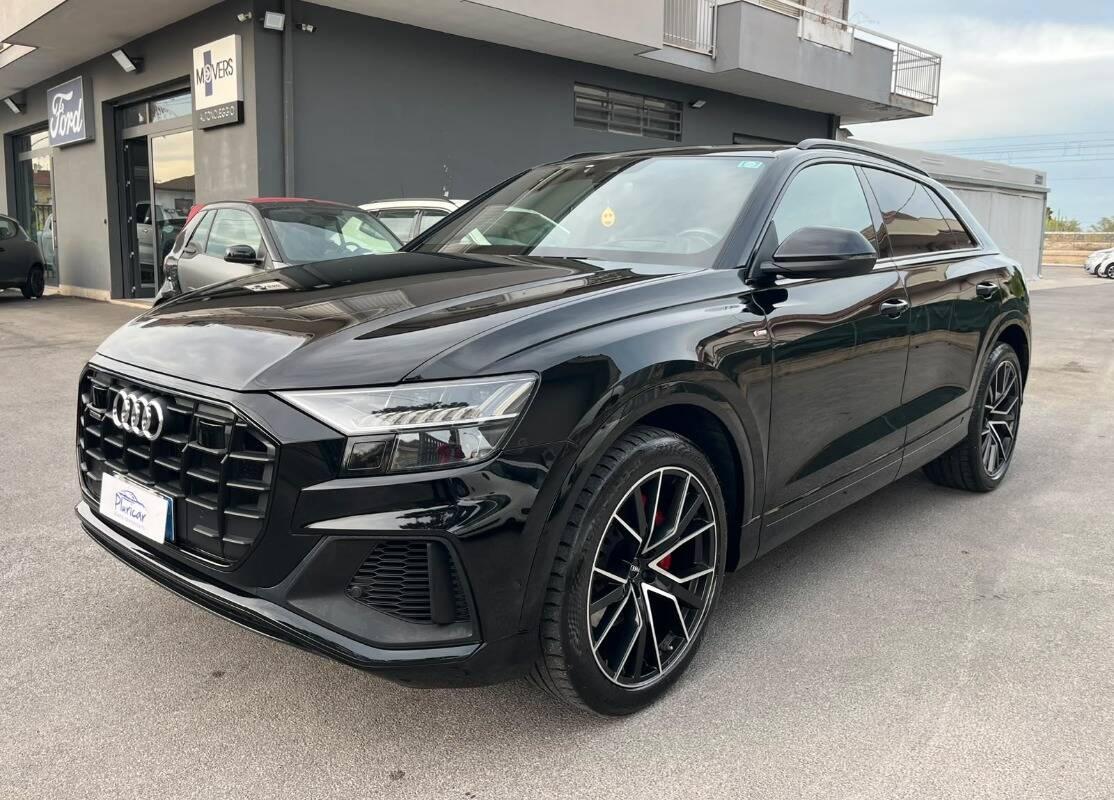 Audi Q8 50 3.0 tdi mhev quattro tiptronic