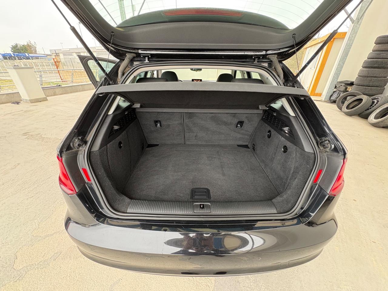 Audi A3 1.6 TDI ultra Attraction