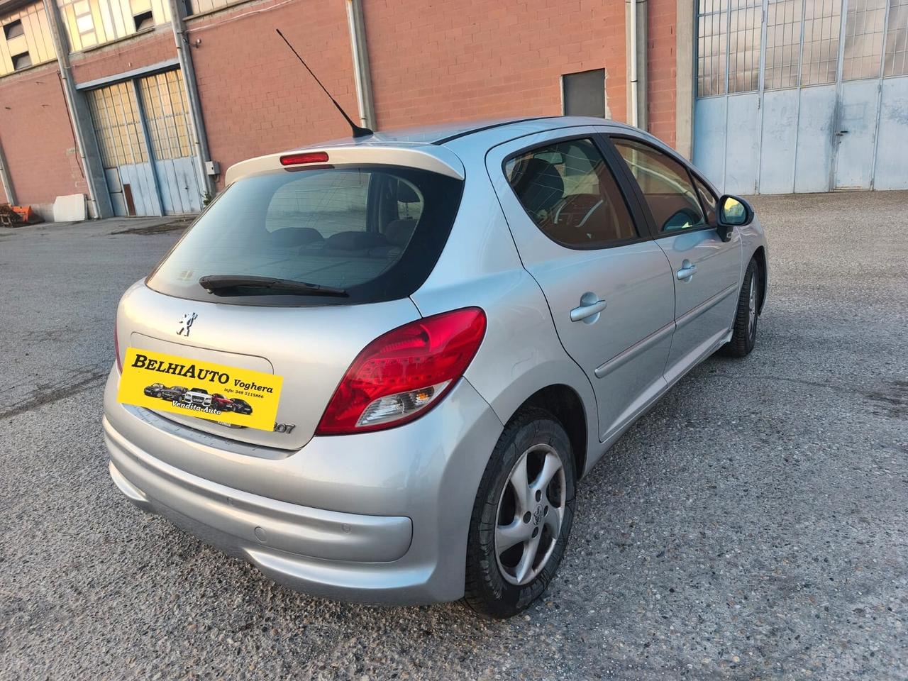 Peugeot 207 2009----1.4 Diesel Neopatentati