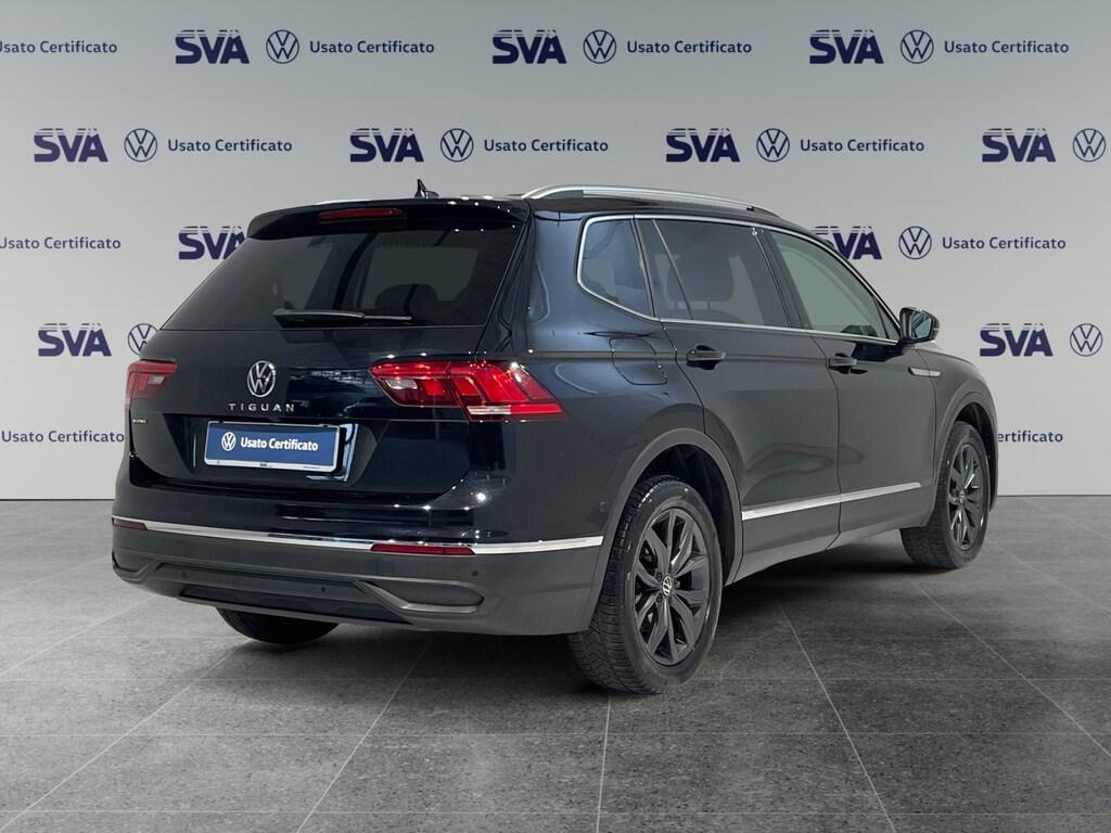 Volkswagen Tiguan II 2021 Allspace 2.0 TDI 150CV DSG Life - 7 POSTI