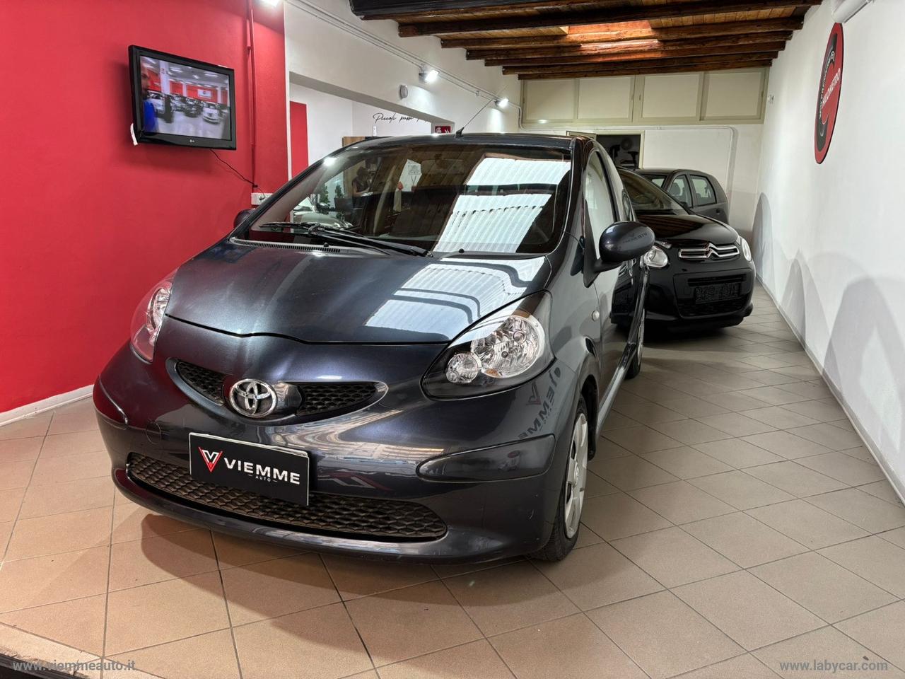 TOYOTA Aygo 1.0 VVT-i 5p. Now