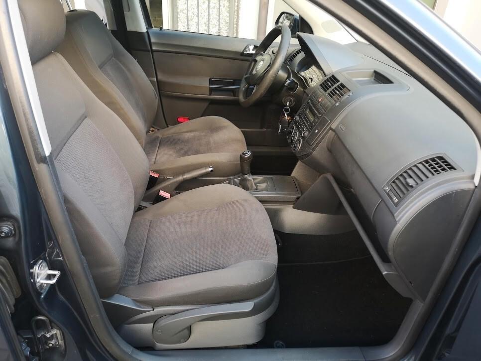 Volkswagen Polo 1.2 / 64CV 12V 5p. Comfortline