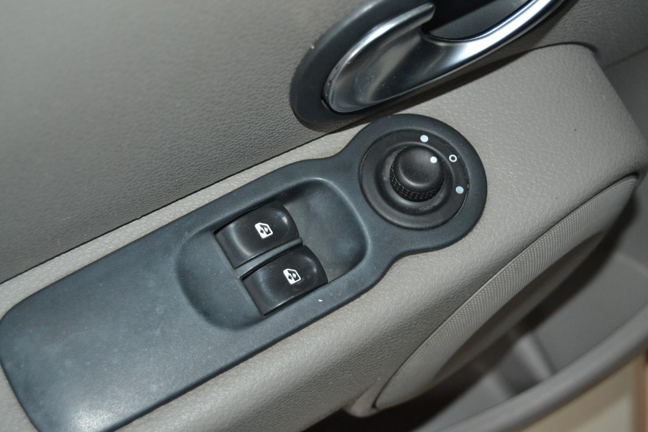 Renault Modus 1.2 16V Pack 5PORTE