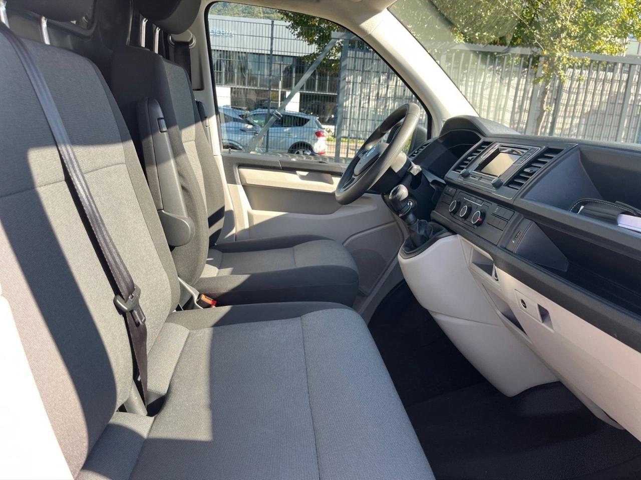Volkswagen T6 Transporter transp.28 2.0 tdi 150cv business dab p.c. e6