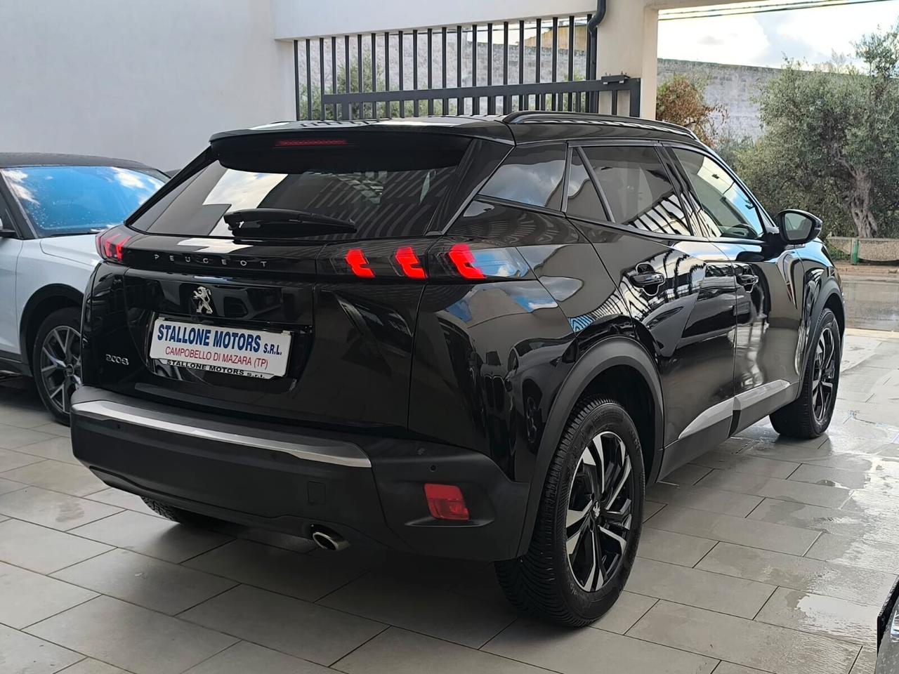 Peugeot 2008 1.5 BlueHDi 130 S&S EAT8 Allure 2021