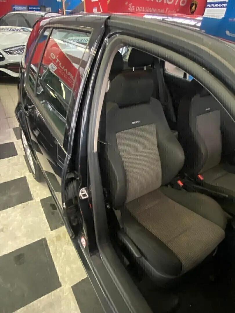 Volkswagen Golf GTI.s