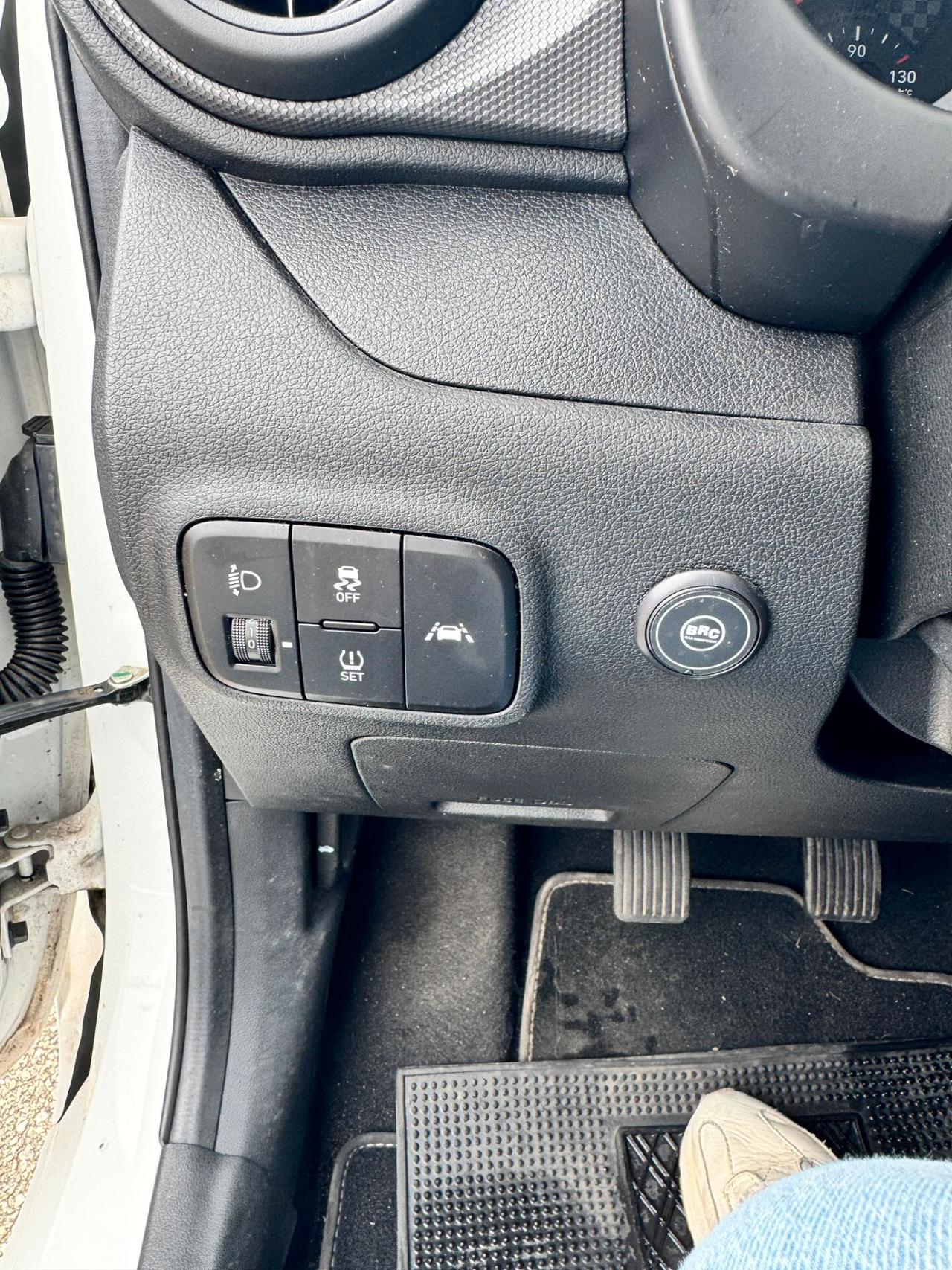 Hyundai i10 1.0 GPL UNICOPRO SALERNO - 2022