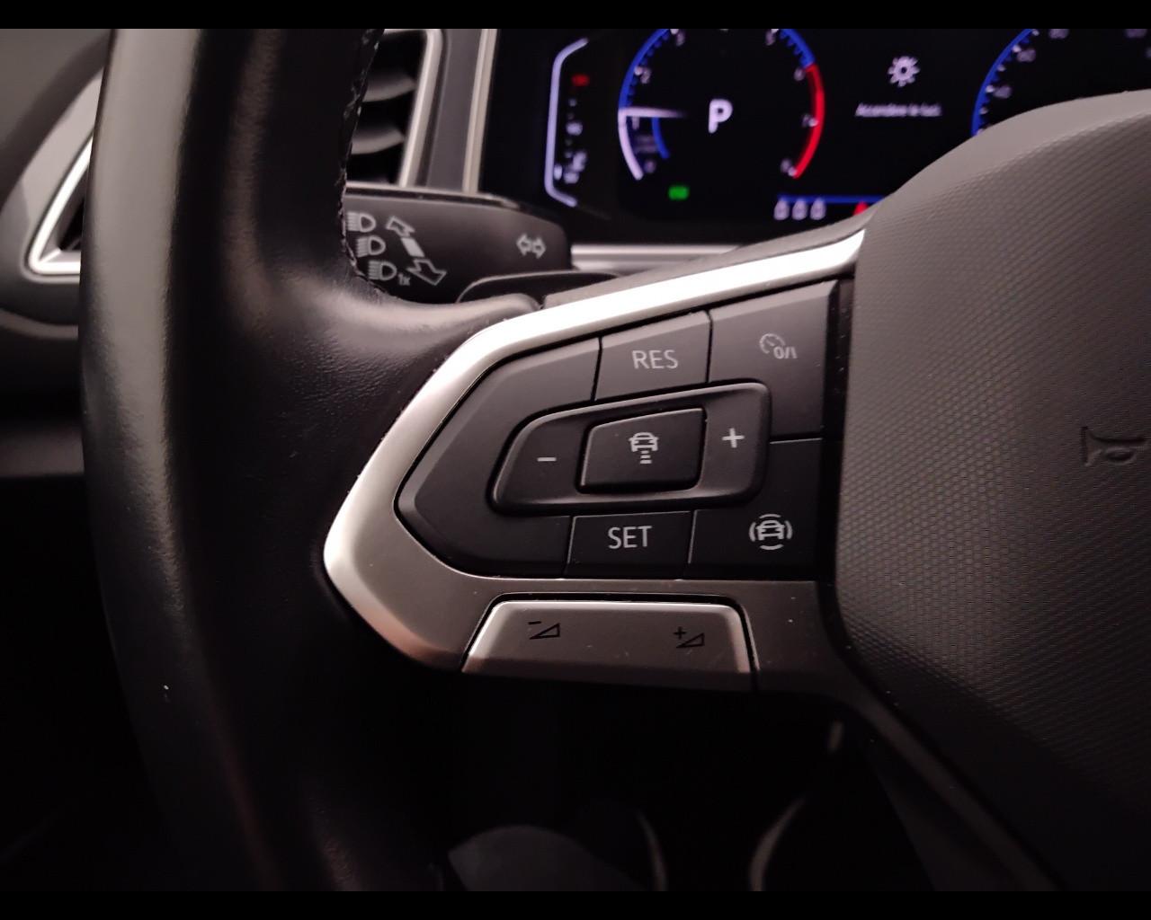 VOLKSWAGEN T-Roc 2022 - T-Roc 1.5 tsi Style dsg