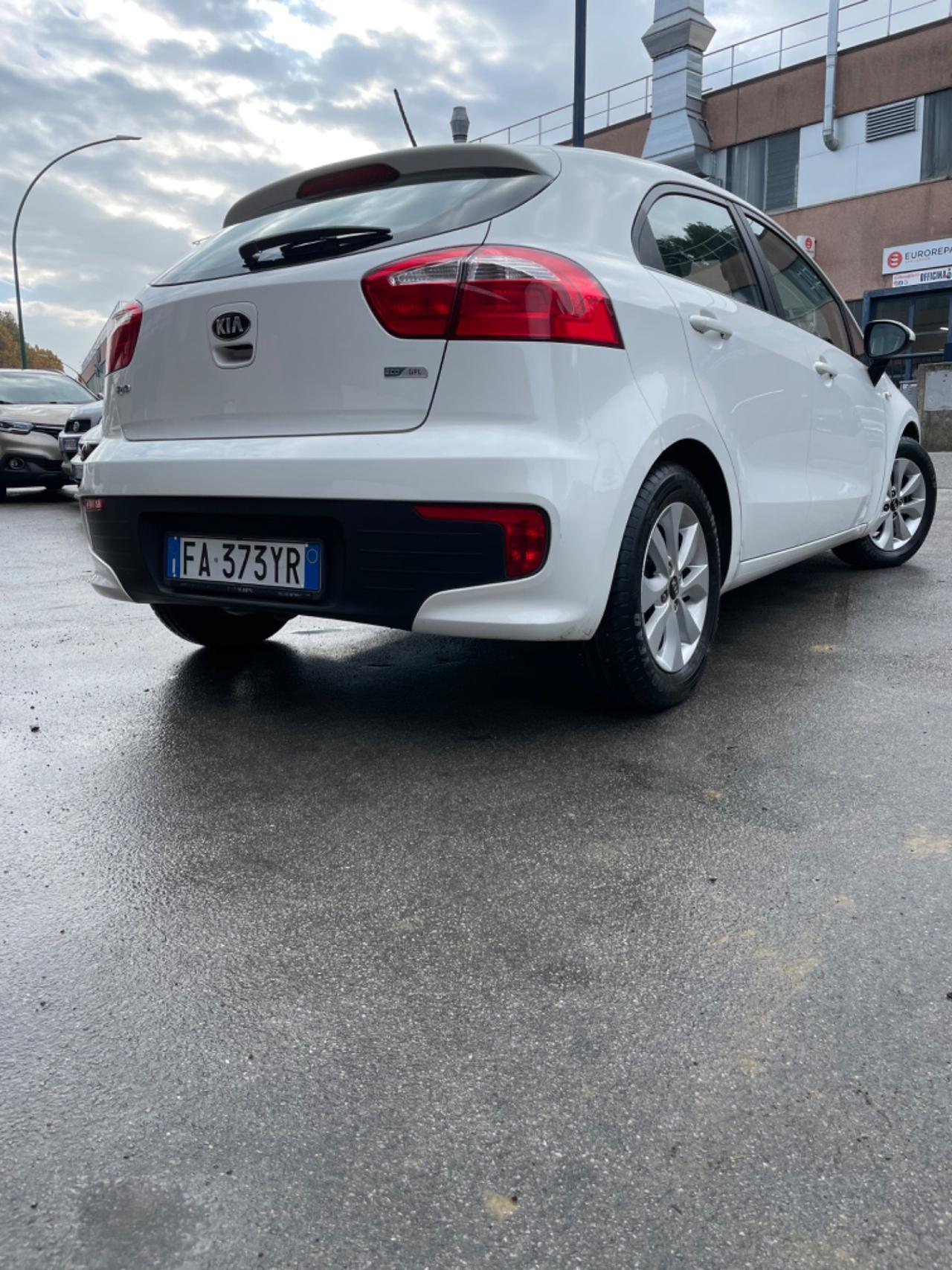 Kia Rio 1.2 CVVT 5p. ECO GPL City