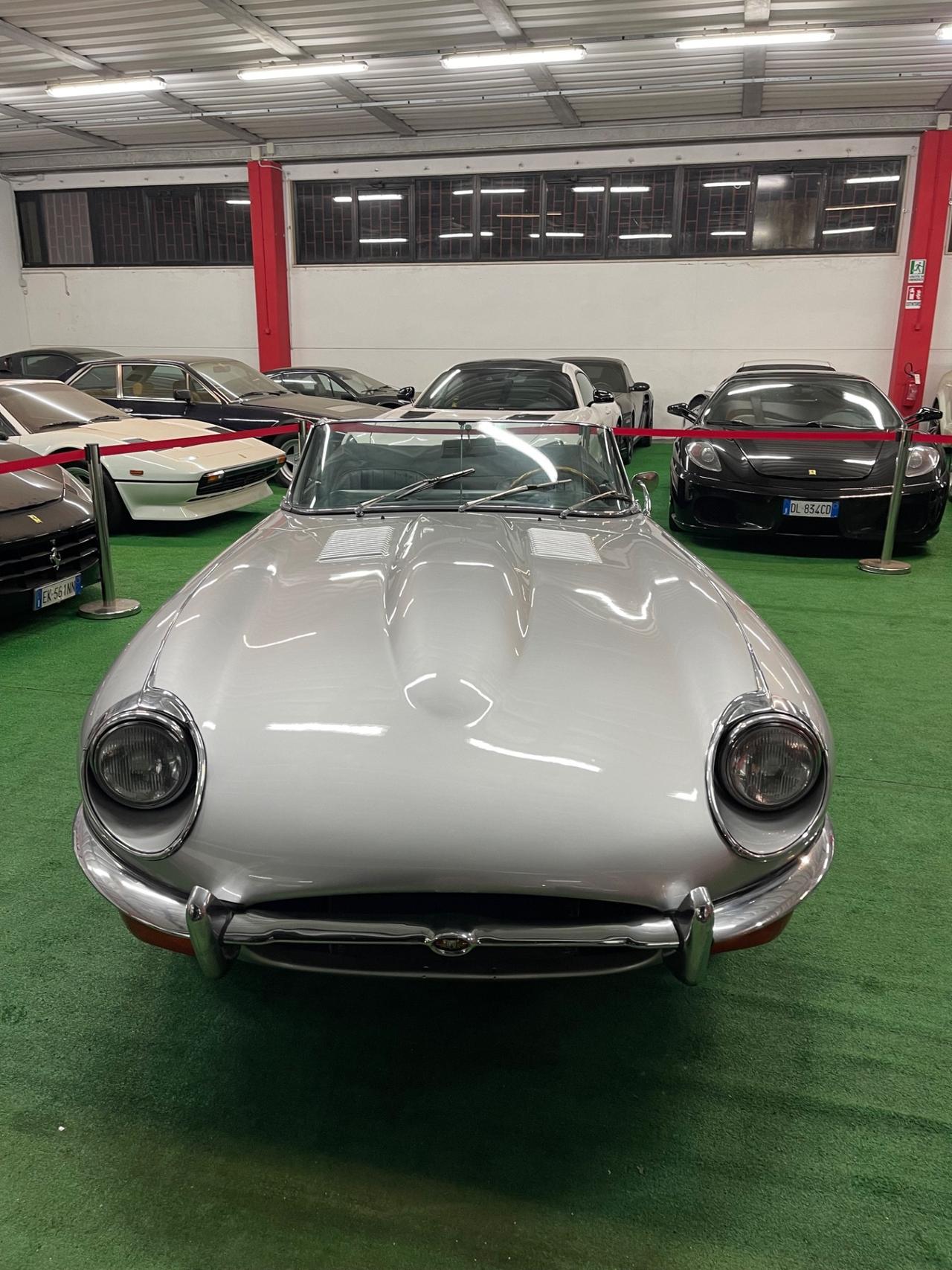 Jaguar E-Type Cabrio 4.2 Cambio Manuale Da Concorso PERMUTE RATE