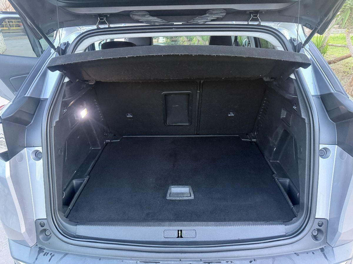 PEUGEOT - 3008 - BlueHDi 120 EAT6 S&S Allure