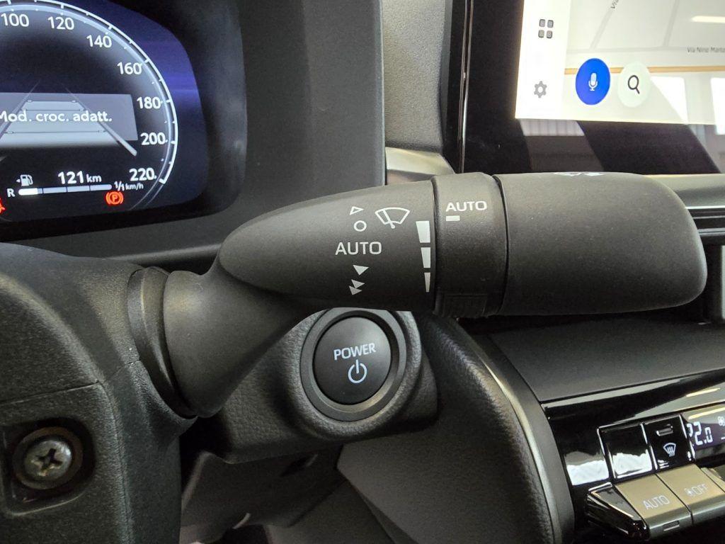 Toyota C-HR 1.8 hev Trend fwd e-cvt