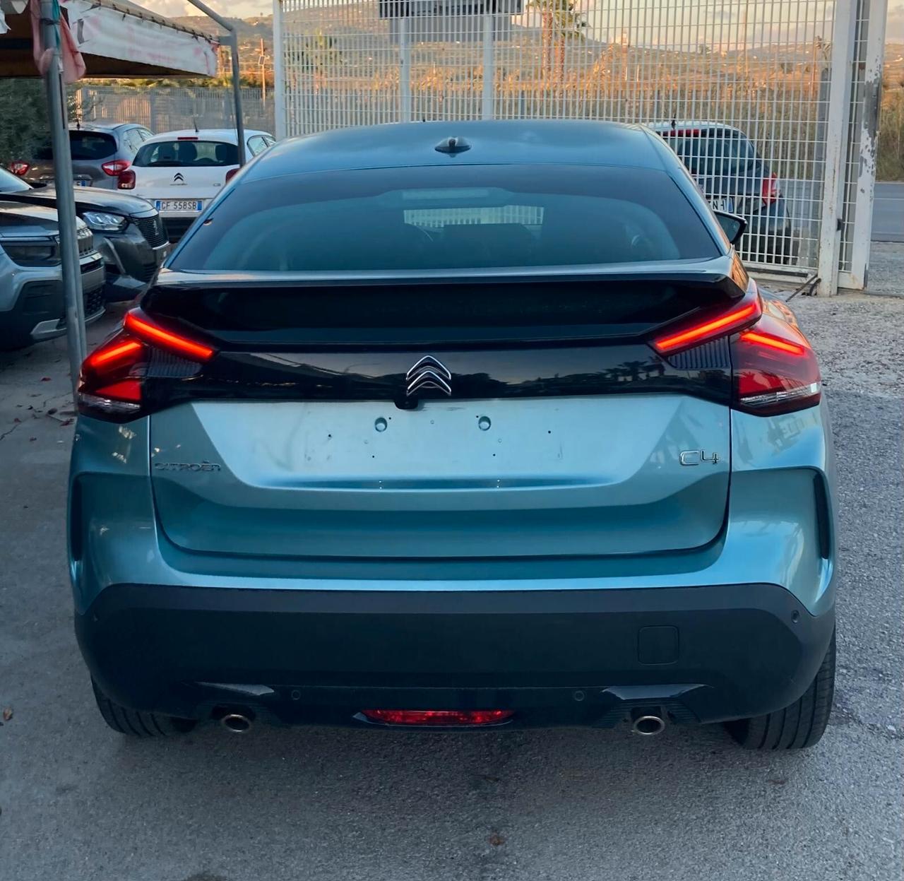 Citroen C4 PureTech 130 S&S EAT8 Shine