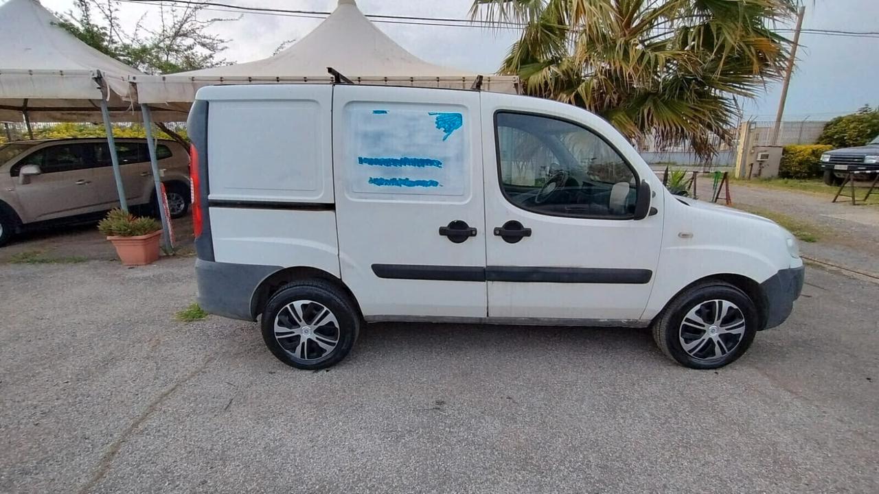 Fiat Doblo 1.3 MJ 16V PC-TN Cargo Lamier.