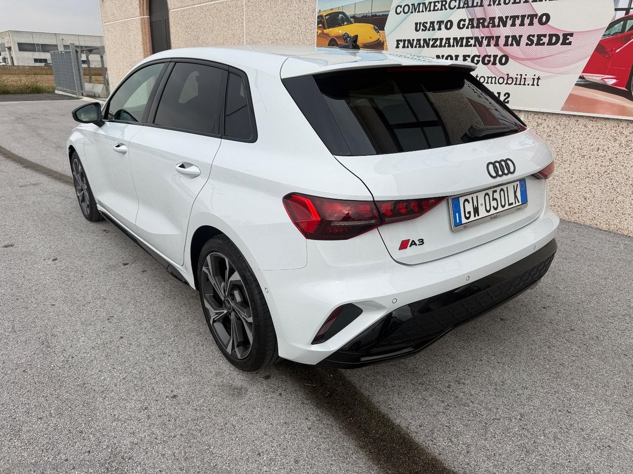 AUDI A3 SPB 35 TDI S tronic S line edition NUOVO MODELLO BLACK LINE