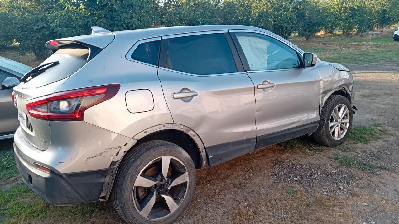 Nissan Qashqai 1.5 dCi Acenta SINISTRATO