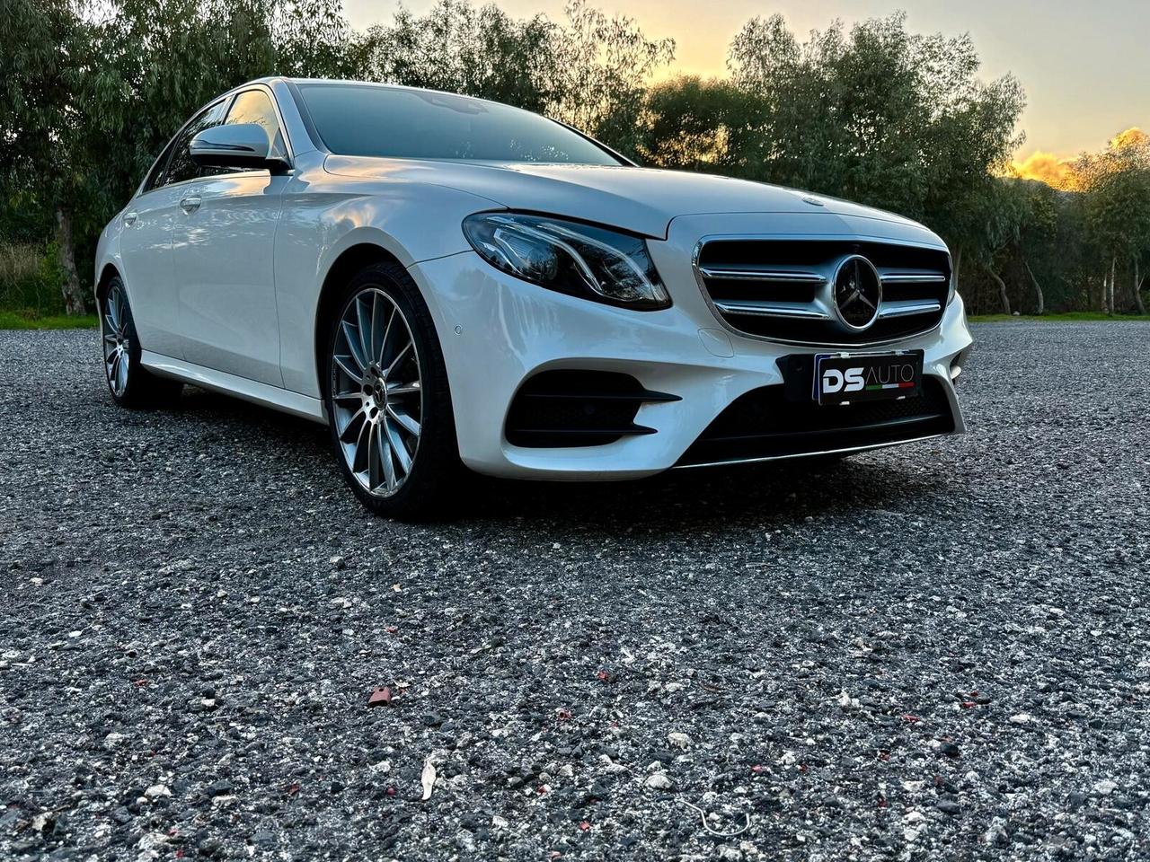 MERCEDES- BENZ KLASSE E 220 D 4MATIC AMG PREMIUM