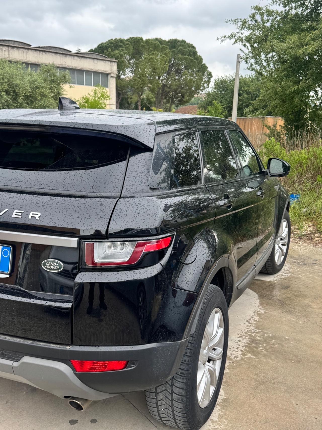 Land Rover Range Evoque 2.0 TD4 180 CV 5p. Pure