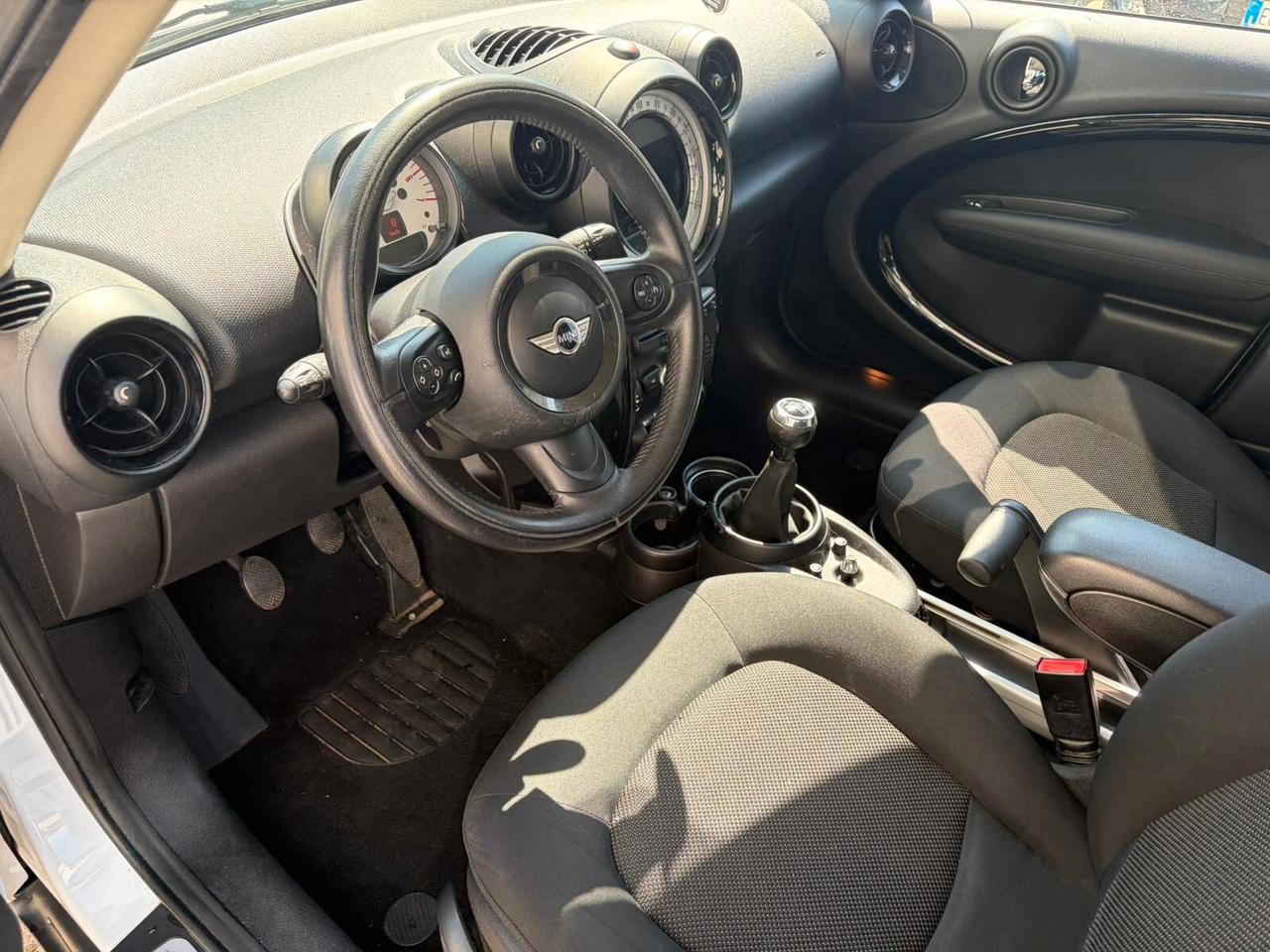 Mini Cooper D Countryman 1.6 One*EURO5*NEOPATENTATI*NAVI