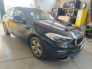 Bmw 116d Business SENZA VINCOLI IVA ESPOSTA