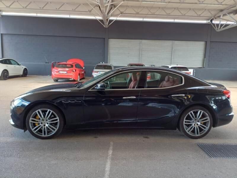 Maserati Ghibli V6 3.0 Modena 350CV